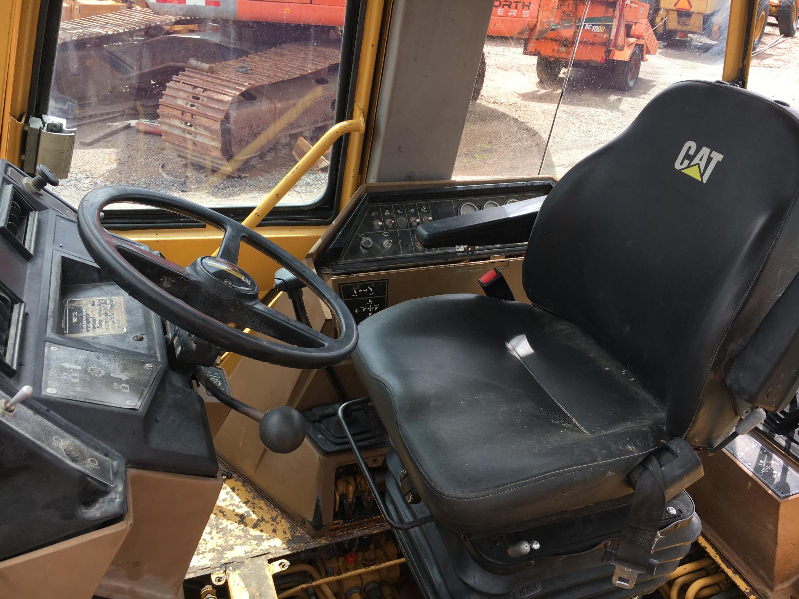 ./imagenes/INVOICE/2019/16044/RETROEXCAVADORA CAT_426 (36).JPG